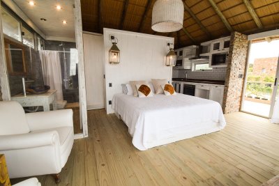 lujosa casa en venta y alquiler con helipuerto en san vicente primera fila, josé ignacio - vlx4569c