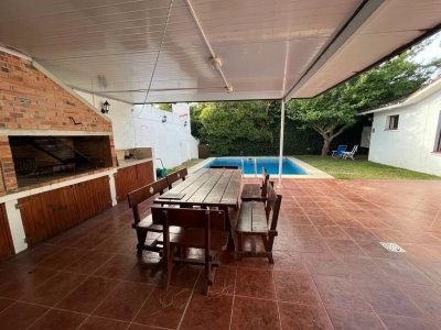 casa en venta , cantegril , punta del este  - vlx1882c