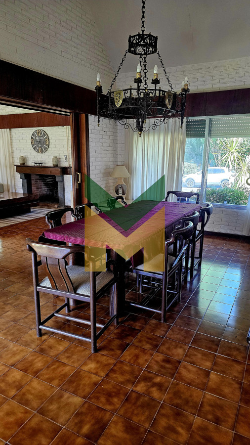 Casa ID.6108 - Casa en venta - 4 dormitorios Playa Mansa