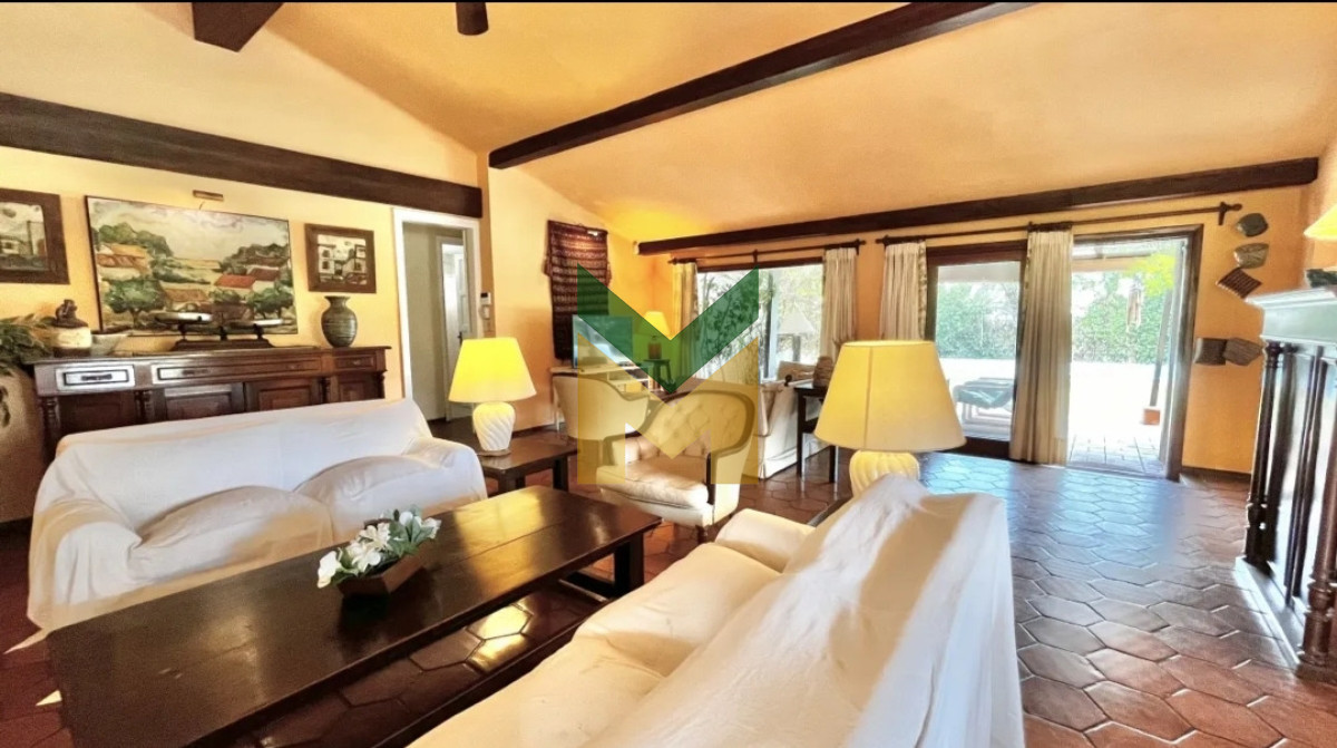 Casa ID.941 - Casa en Alquiler, Playa Mansa, Punta del Este