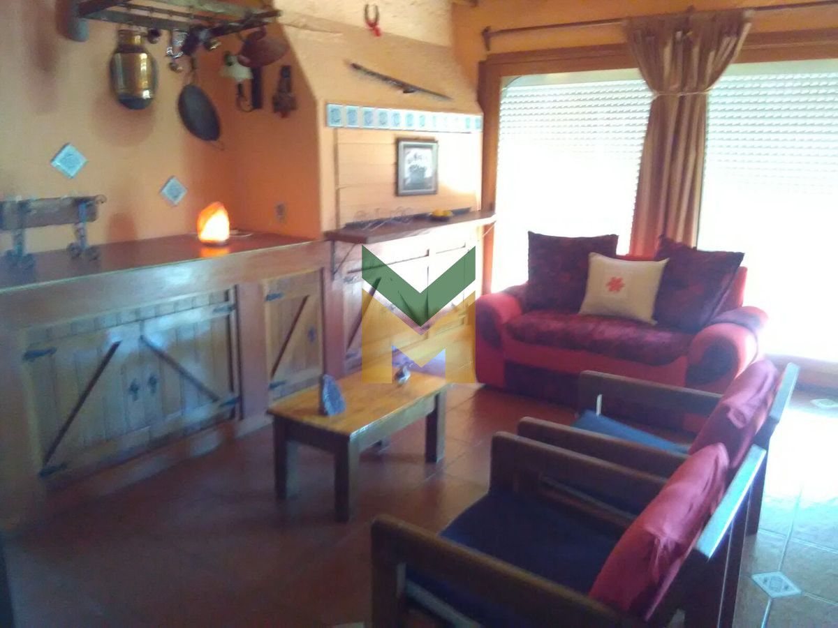 Casa ID.5738 - Casa en venta y alquiler temporario - Pinares.