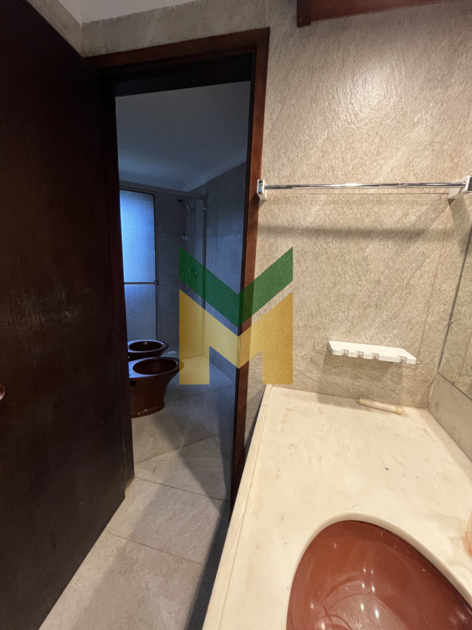 Casa ID.5541 - Casa En Venta o alquiler anual, Zona Cantegril.
