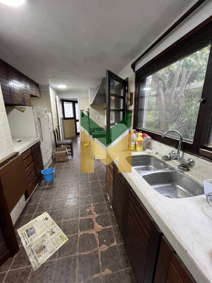 Casa ID.5541 - Casa En Venta o alquiler anual, Zona Cantegril.