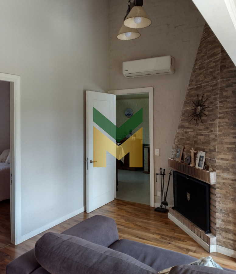 Casa ID.3429 - Casa En alquiler de verano y Venta Punta Del Este, Pinares.