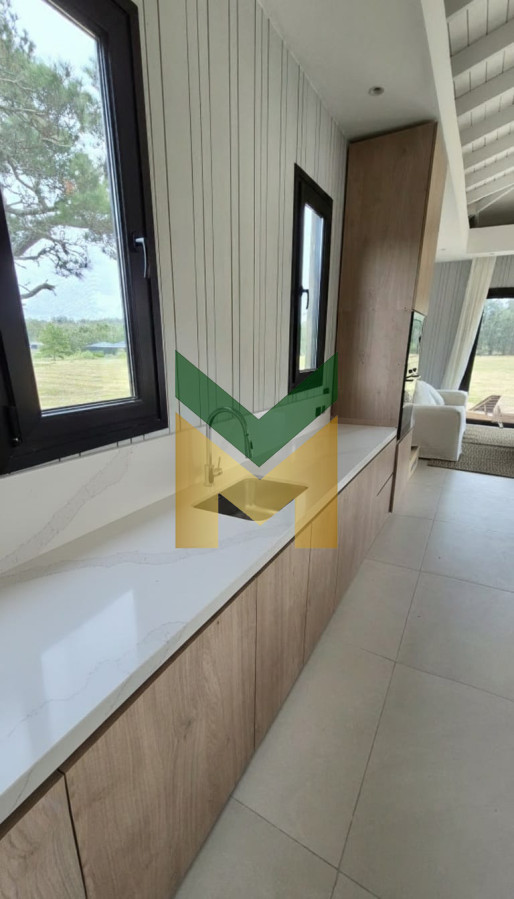 Casa ID.7035 - Casa en venta y alquiler - Barrio Privado La Barra