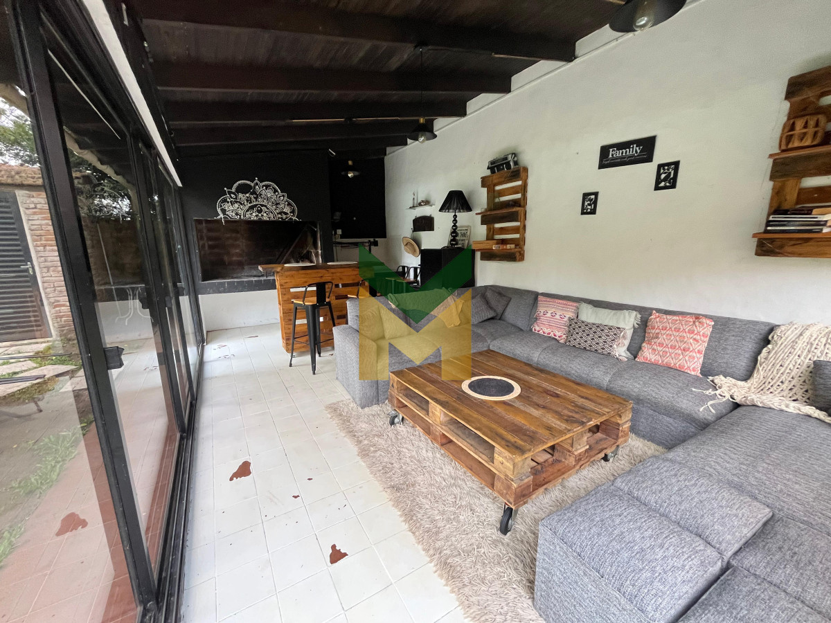 Casa ID.6193 - Jardines de cordoba - Proximo a los colegios 3 dormitorios.