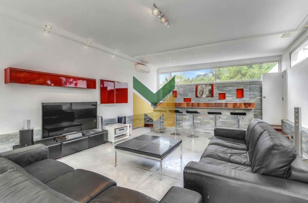 Casa ID.7027 - Casa moderna - 5 dormitorios San Rafael