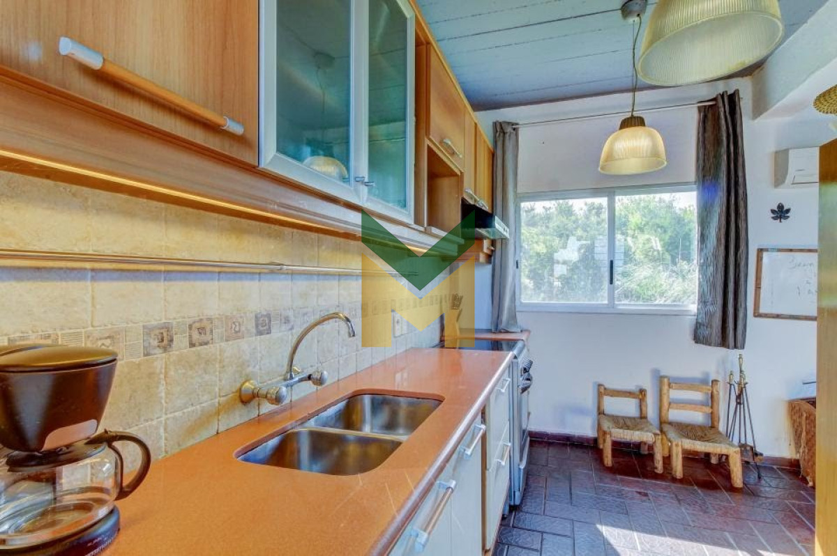 Casa ID.5635 - Casa en venta 4 dormitorios - Balneario Buenos Aires.