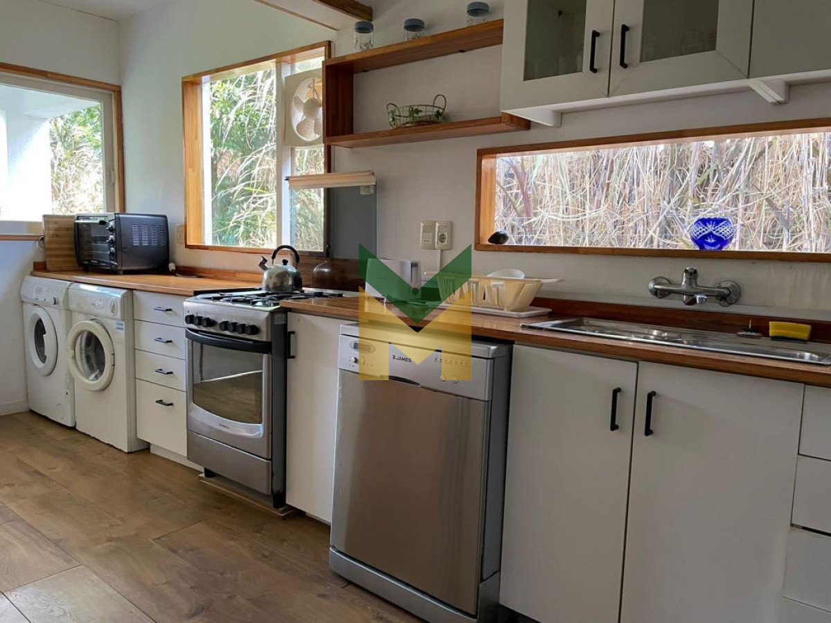 Casa ID.1521 - Casa en venta , cantegril , punta del este 