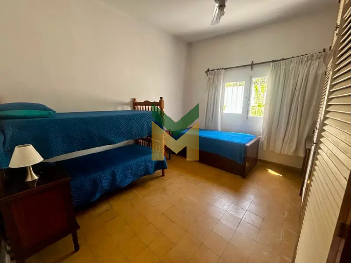 Casa ID.74 - Casa en alquiler de verano, Pinares a 2 cuadras del mar.