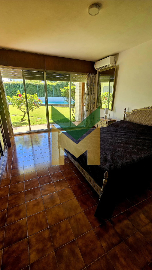 Casa ID.6108 - Casa en venta - 4 dormitorios Playa Mansa
