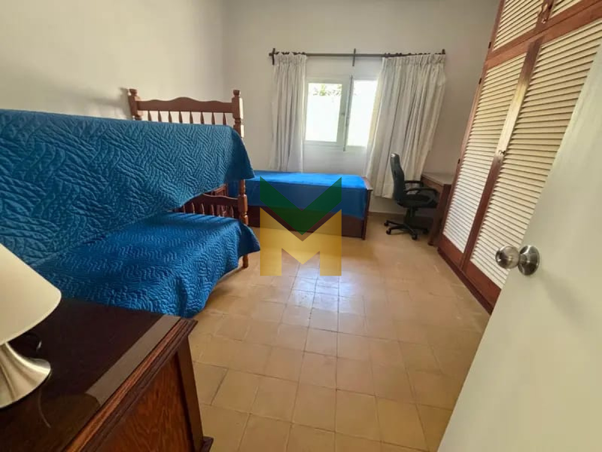 Casa ID.74 - Casa en alquiler de verano, Pinares a 2 cuadras del mar.