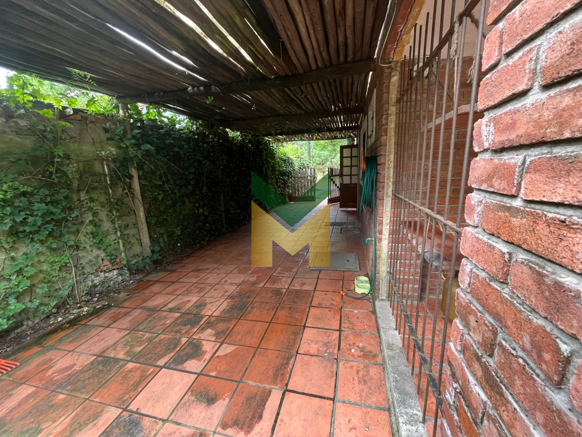Casa ID.6193 - Jardines de cordoba - Proximo a los colegios 3 dormitorios.