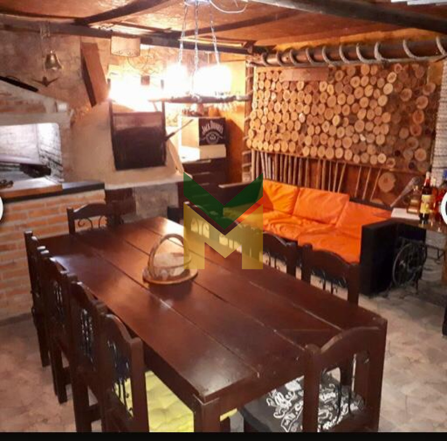 Casa ID.1715 - Casa en alquiler de tmeporada , Jardines de Cordoba, Punta del este 