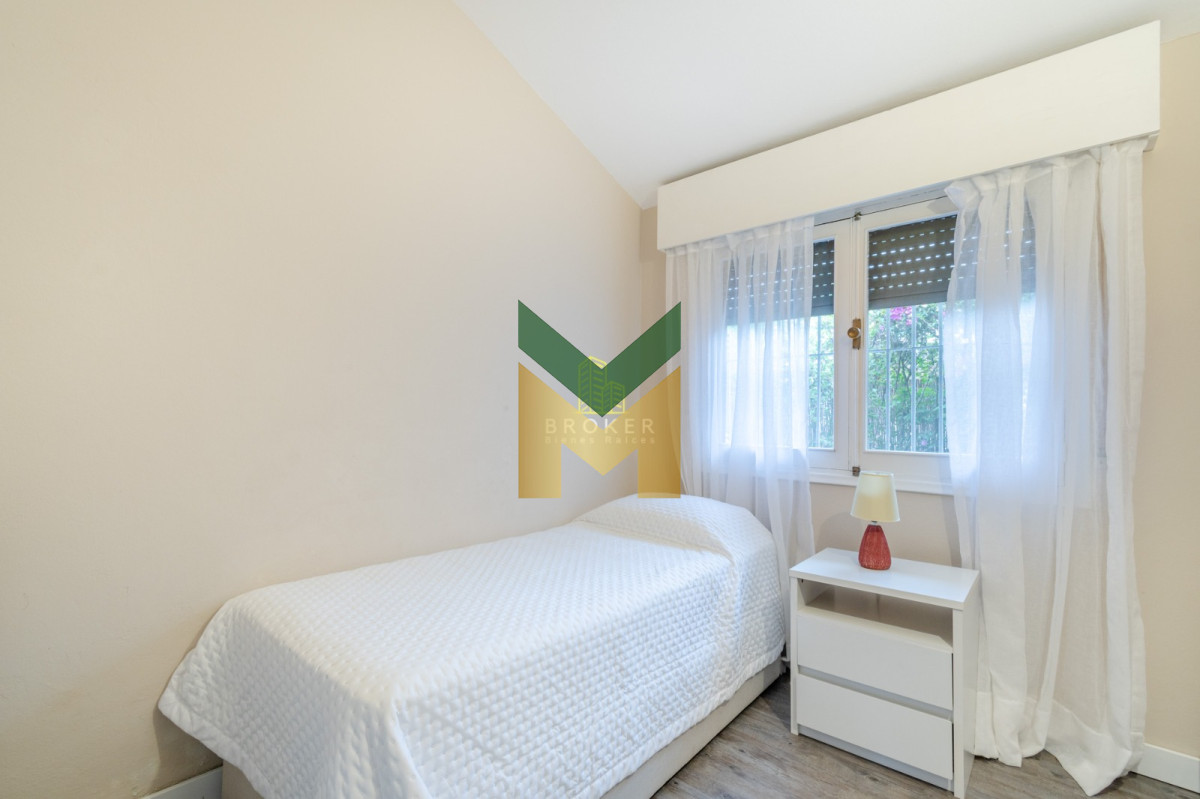 Casa ID.1859 - Casa en venta - 5 dormitorios Playa Mansa