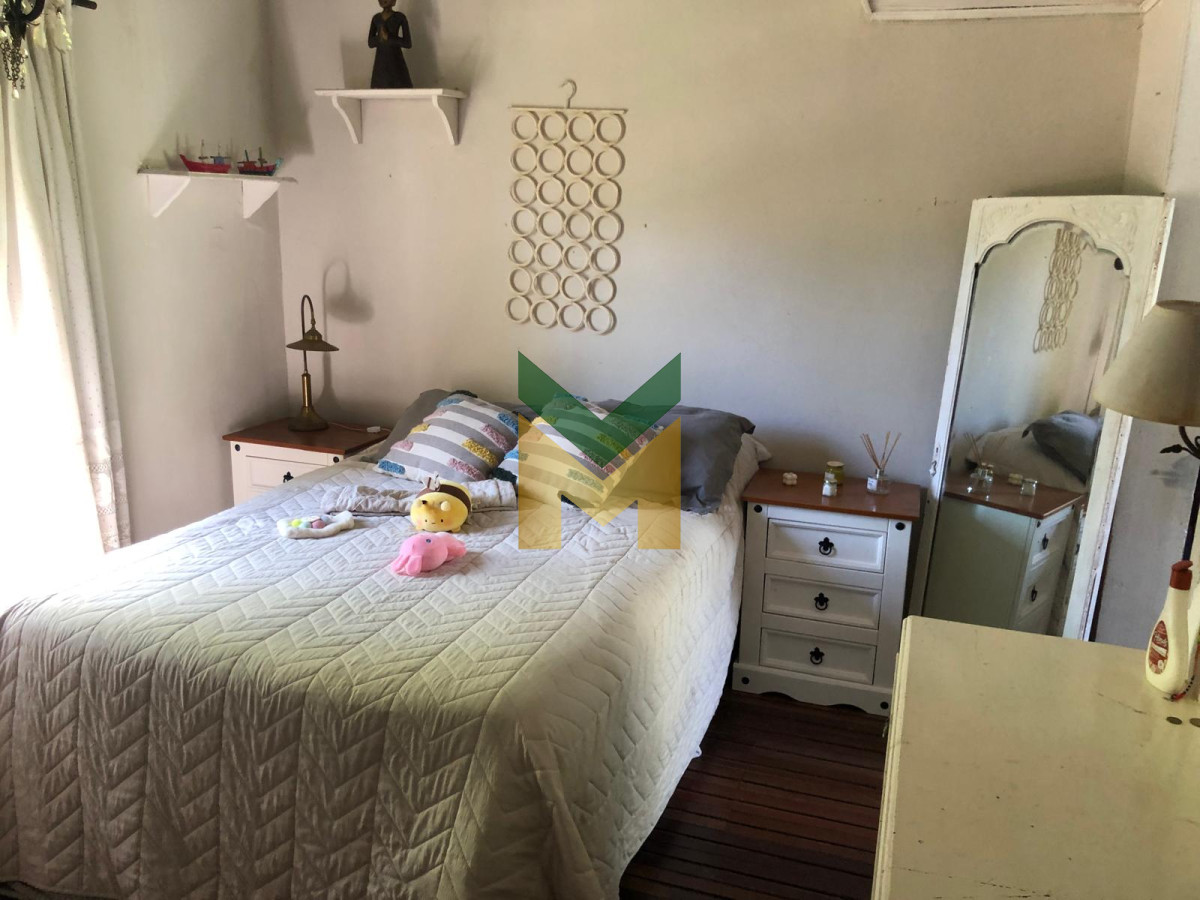 Casa ID.5820 - Casa en venta - Pinares 4 dormitorios + Dep completa.