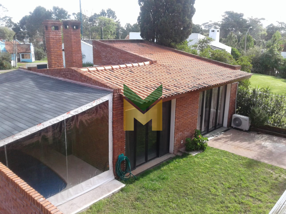 Casa ID.1938 - Casa en alquiler de temporada , Pinares , Punta Del Este 
