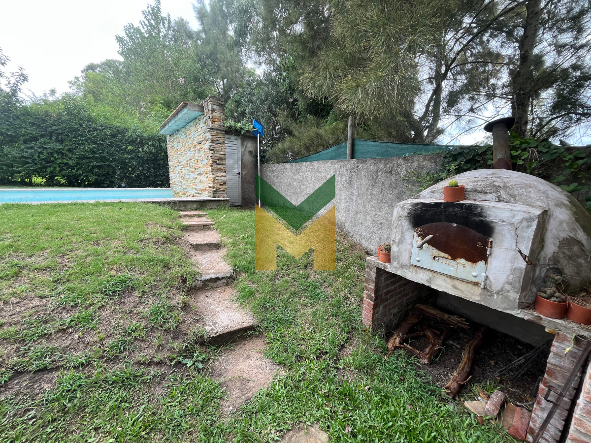 Casa ID.6193 - Jardines de cordoba - Proximo a los colegios 3 dormitorios.