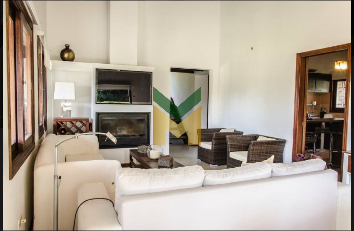 Casa ID.970 - Casa en Venta y Alquiler de Temporada, Pinares, Punta del Este