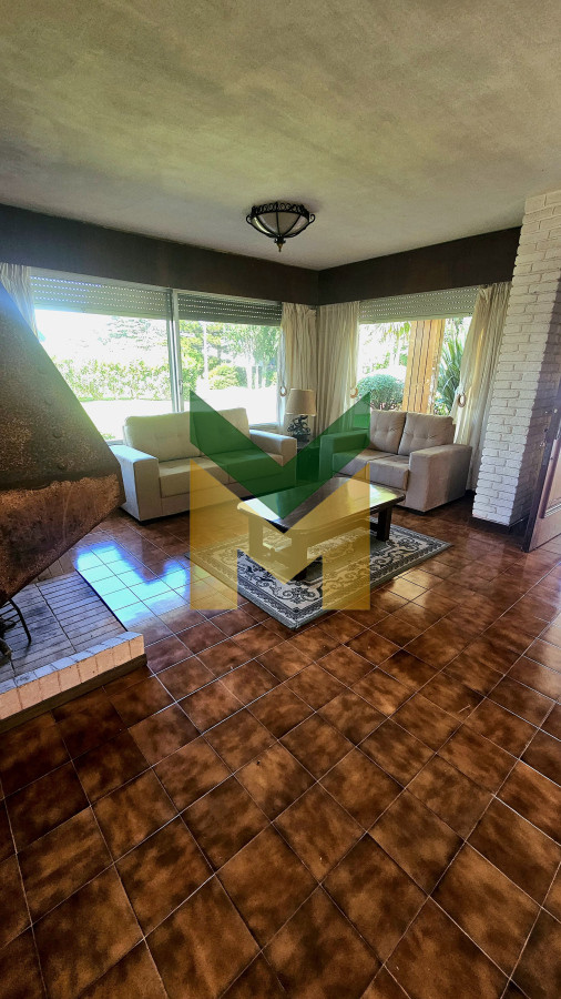 Casa ID.6108 - Casa en venta - 4 dormitorios Playa Mansa