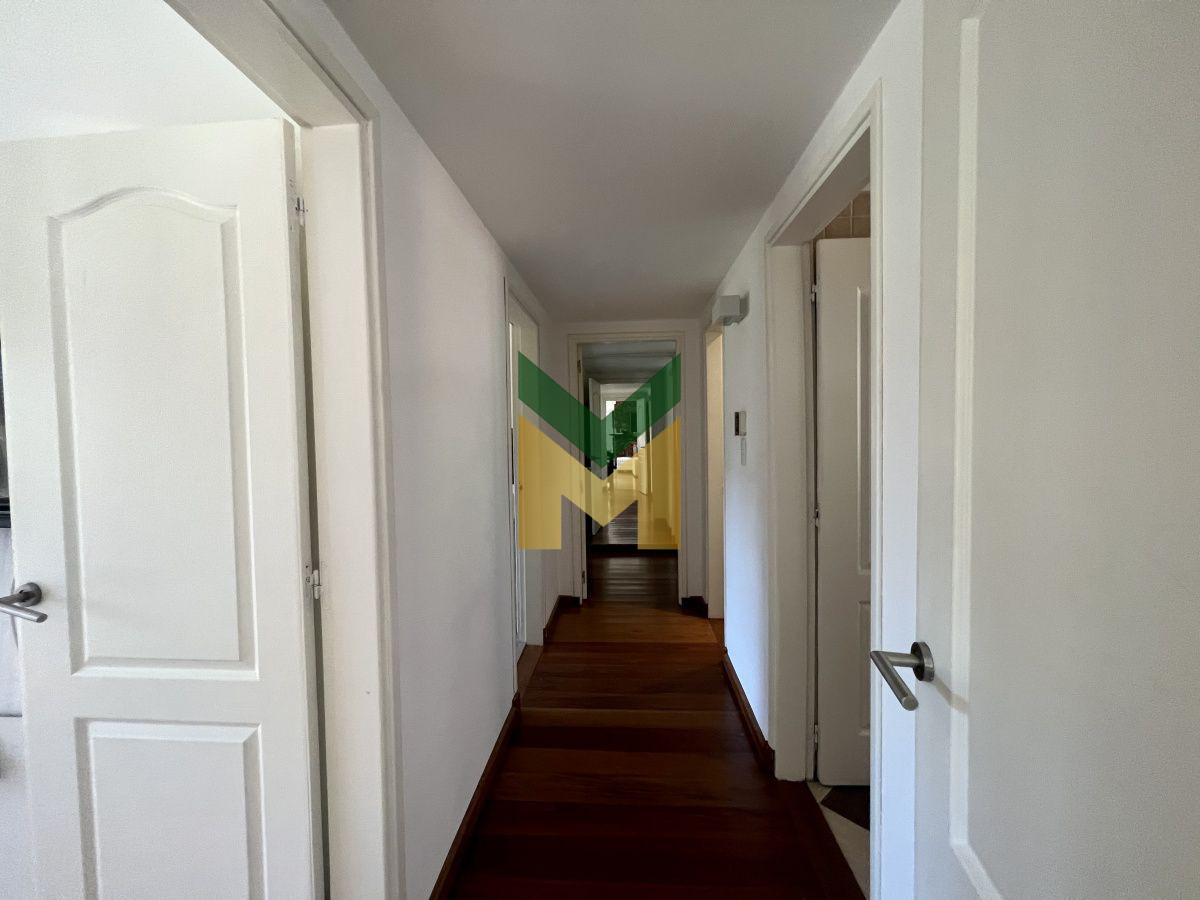 Casa ID.55 - Casa en alquiler anual 3 Dormitorios + Dependecia con baño.