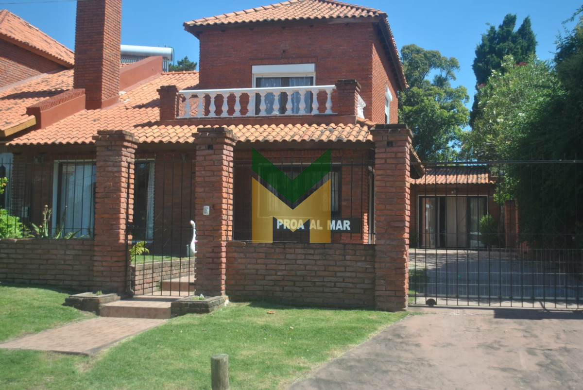 Casa ID.1938 - Casa en alquiler de temporada , Pinares , Punta Del Este 