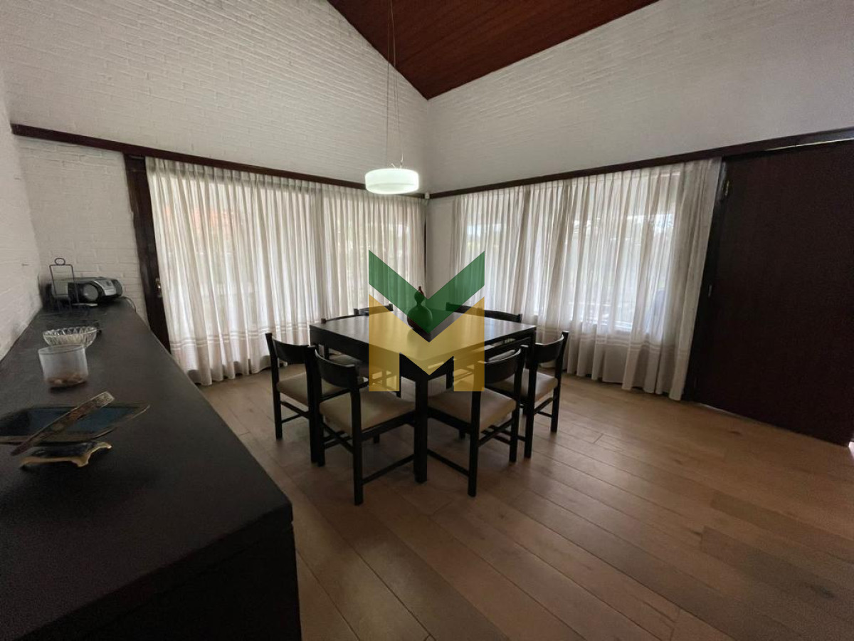 Casa ID.1521 - Casa en venta , cantegril , punta del este 