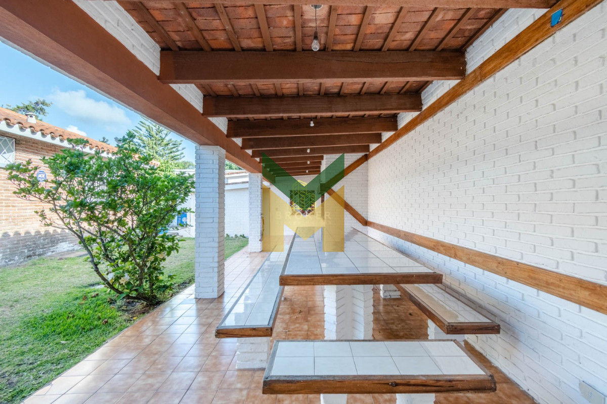 Casa ID.1859 - Casa en venta - 5 dormitorios Playa Mansa