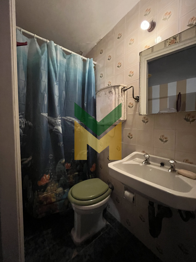 Casa ID.6634 - Casa en venta - 5 dormitorios Playa Mansa próximo al mar.