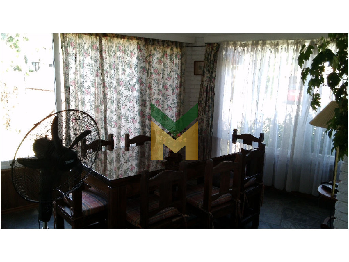 Casa ID.81 - Casa Mansa - 3 dormitorios 