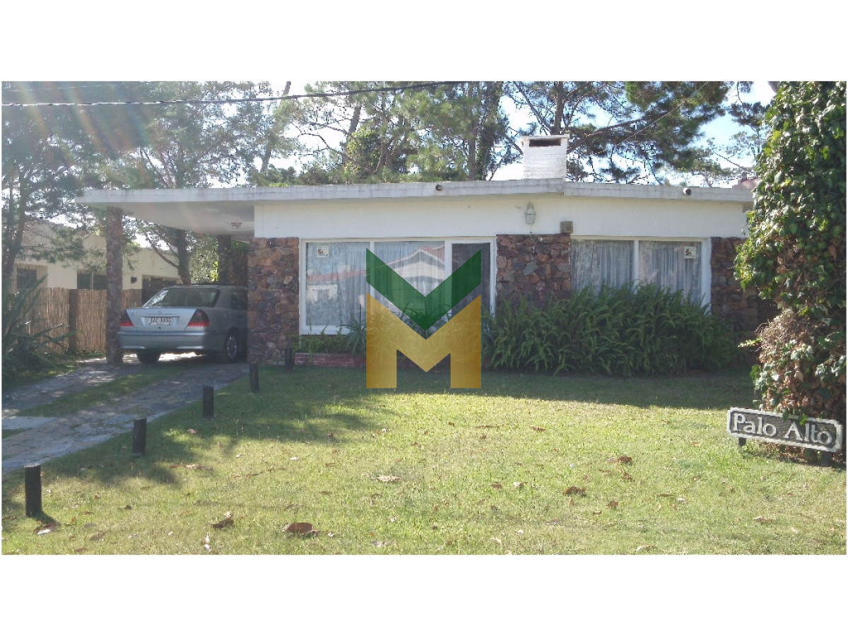 Casa ID.81 - Casa Mansa - 3 dormitorios 