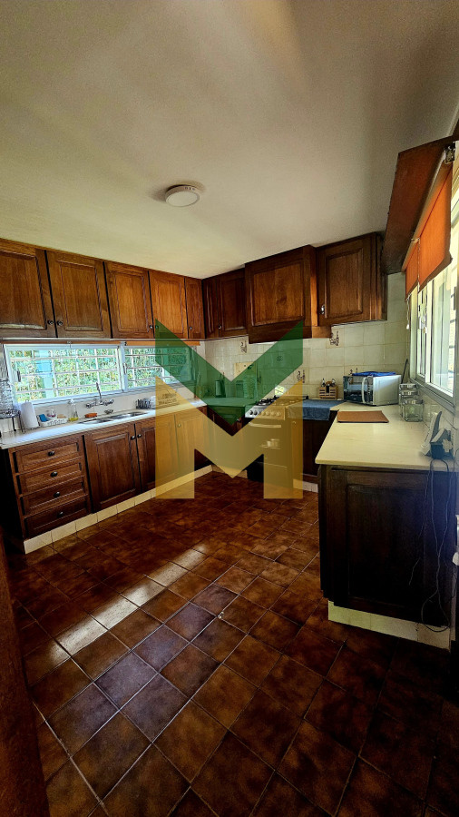 Casa ID.6108 - Casa en venta - 4 dormitorios Playa Mansa