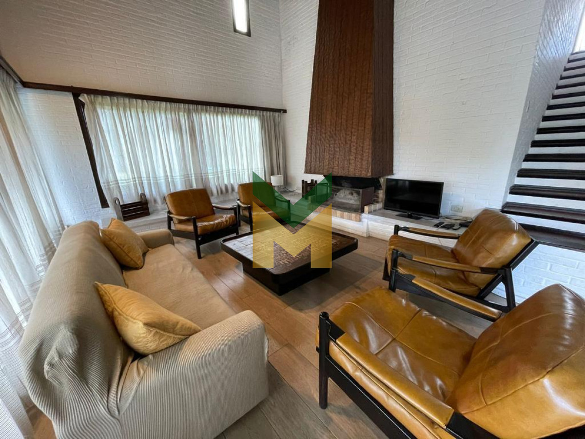 Casa ID.1521 - Casa en venta , cantegril , punta del este 
