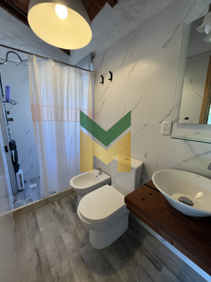 Casa ID.6961 - Casa de 4 dormitorios - Playa Mansa, Barbacoa, Piscina Climatizada.