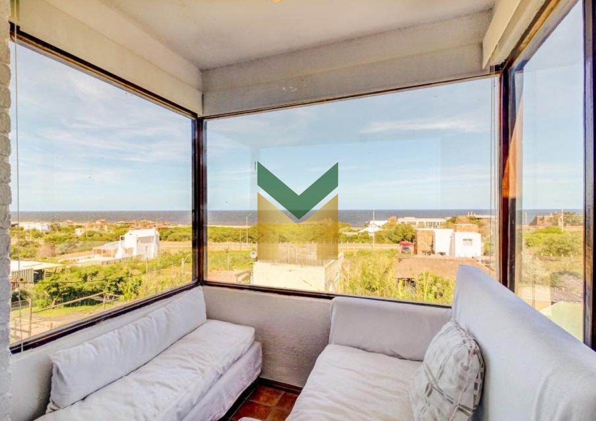Casa ID.5635 - Casa en venta 4 dormitorios - Balneario Buenos Aires.