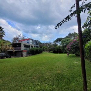 Rincón del Indio: dos dormitorios en suite, terreno de 1678 m2