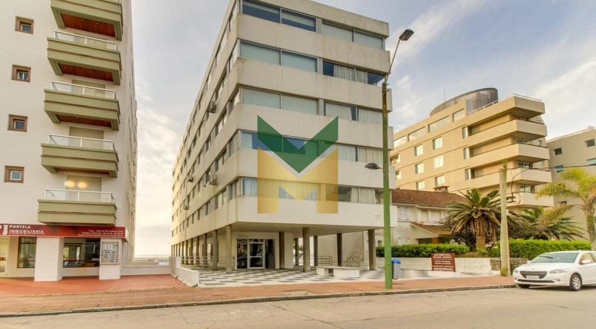 Apartamento ID.3087 - Apartamento en venta, puerto Punta del Este.