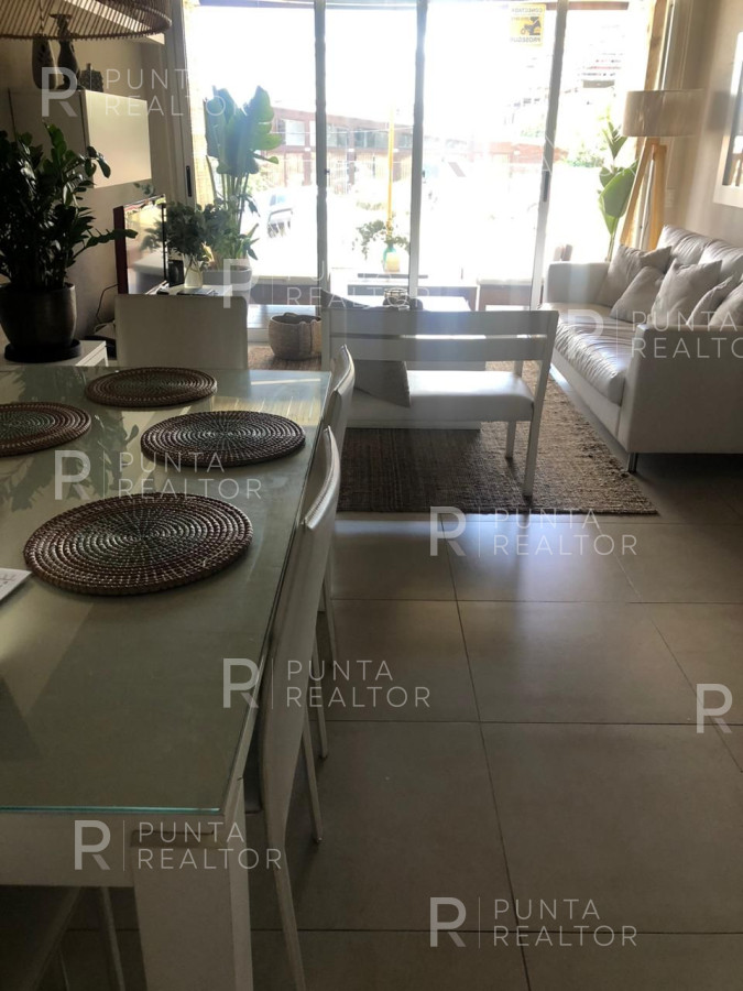 Apartamento ID.1650 - Apartamento en La Barra, luminoso y bien equipado, 3 Dormitorios, Piscina y Parillero