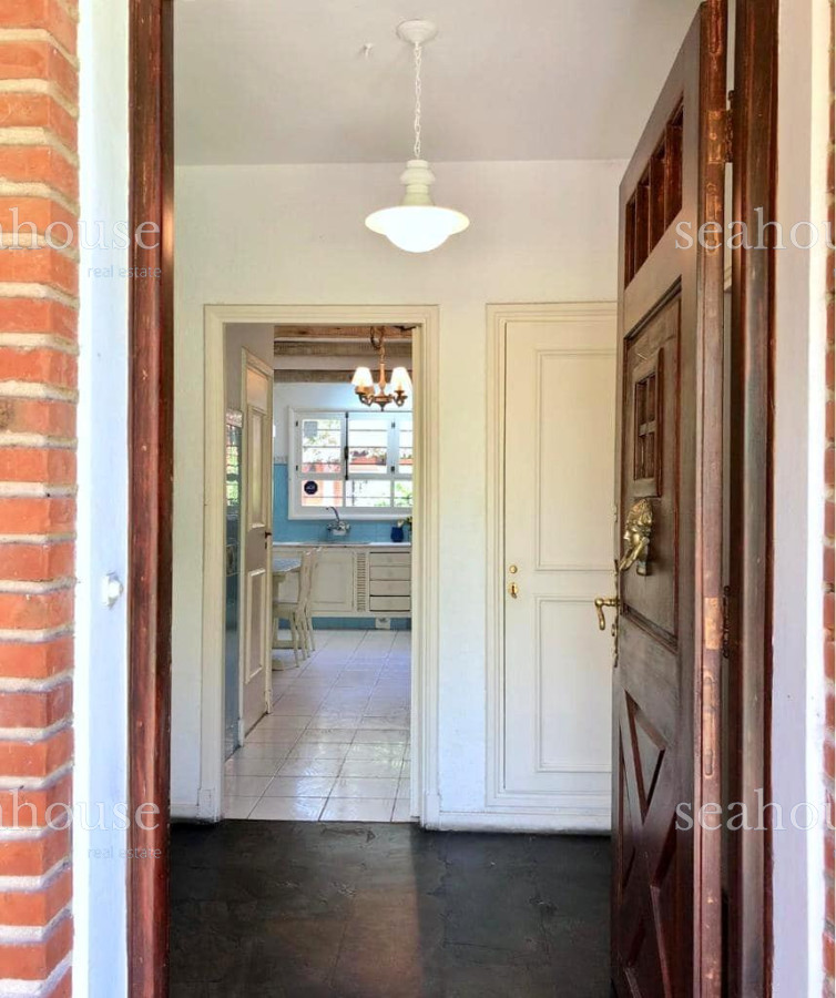 Casa Ref.104 - Oportunidad en venta sobre la  Mansa, 4 dormitorios .