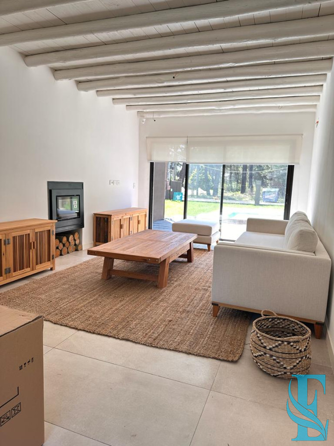 Casa ID.195 - Bosques del Mar  Barrio Privado  Parque Burnett