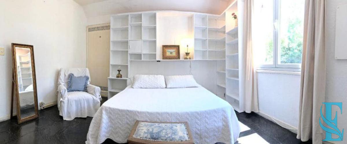 Casa ID.197 - Venta sobre playa Mansa, 4 dormitorios .