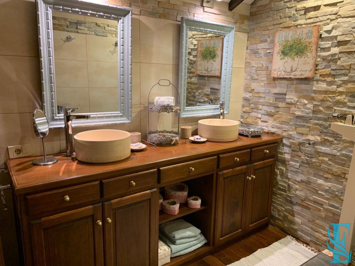 Casa ID.196 - Casa en venta Avenida Roosevelt, Punta del Este 4 dormitorios .