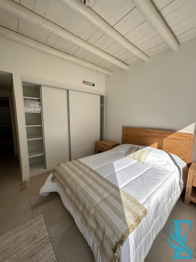 Casa ID.195 - Bosques del Mar  Barrio Privado  Parque Burnett