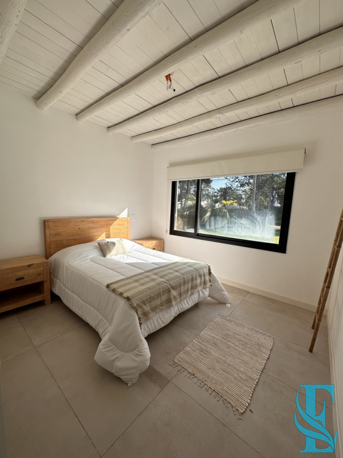 Casa ID.195 - Bosques del Mar  Barrio Privado  Parque Burnett