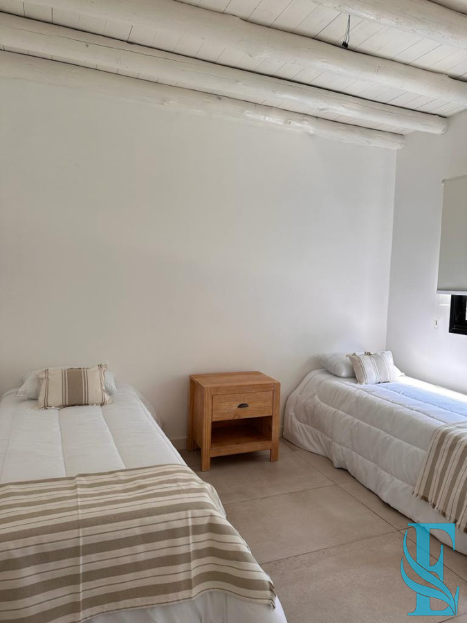 Casa ID.195 - Bosques del Mar  Barrio Privado  Parque Burnett