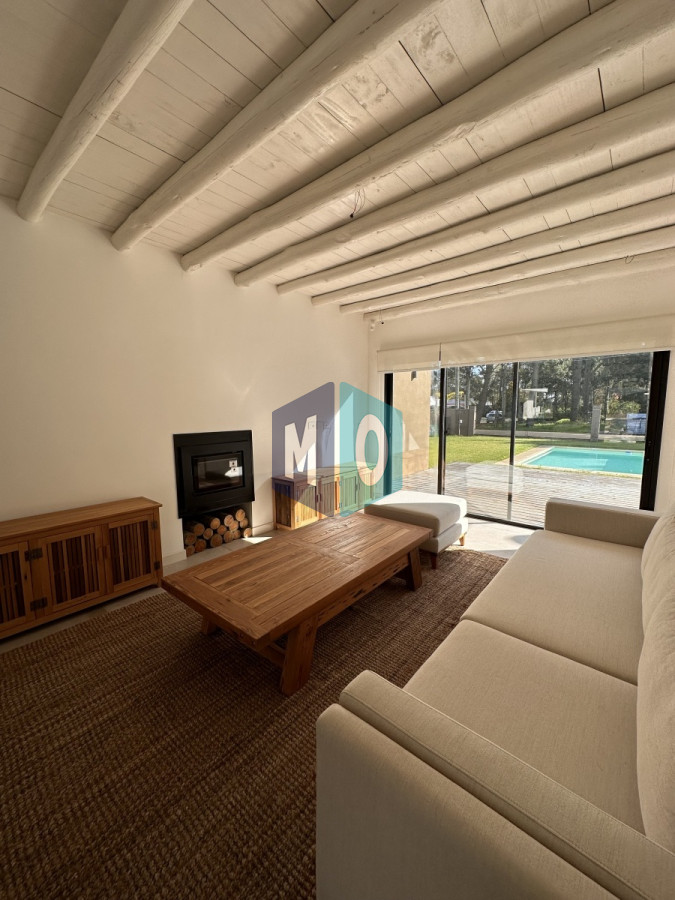 Casa ID.731 - Bosques del Mar  Barrio Privado  Parque Burnett