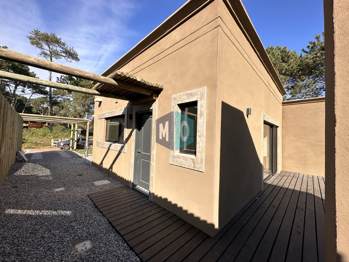 Casa ID.731 - Bosques del Mar  Barrio Privado  Parque Burnett