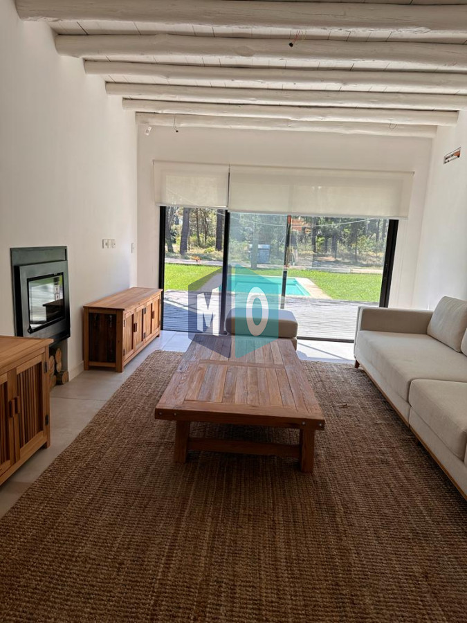 Casa ID.731 - Bosques del Mar  Barrio Privado  Parque Burnett