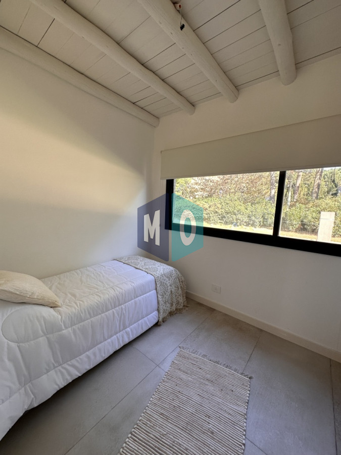 Casa ID.731 - Bosques del Mar  Barrio Privado  Parque Burnett