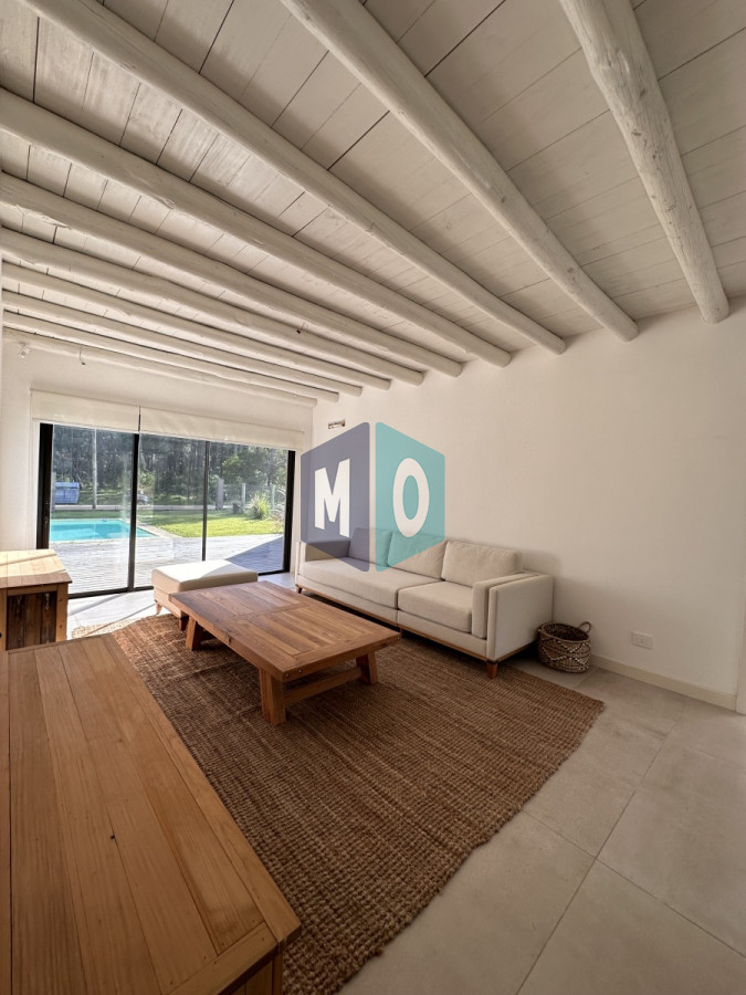 Casa ID.731 - Bosques del Mar  Barrio Privado  Parque Burnett